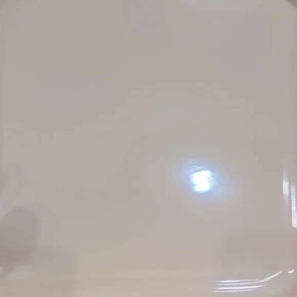 Le Creuset Cream and Green Squared Bakeware Dish with Handles - Picture 6 of 10